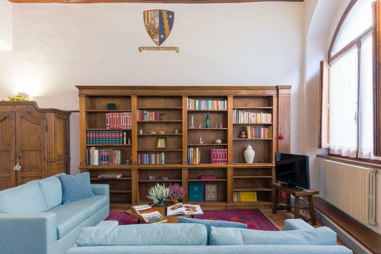 Casa Bella San Gimignano Centre Apartment Bagian luar foto