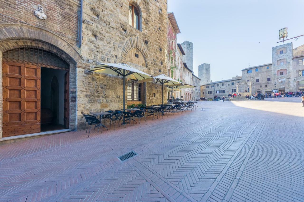 Casa Bella San Gimignano Centre Apartment Bagian luar foto